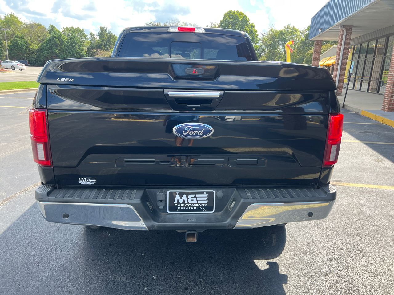 Ford F-150 4WD SuperCrew 139" Lariat 2018