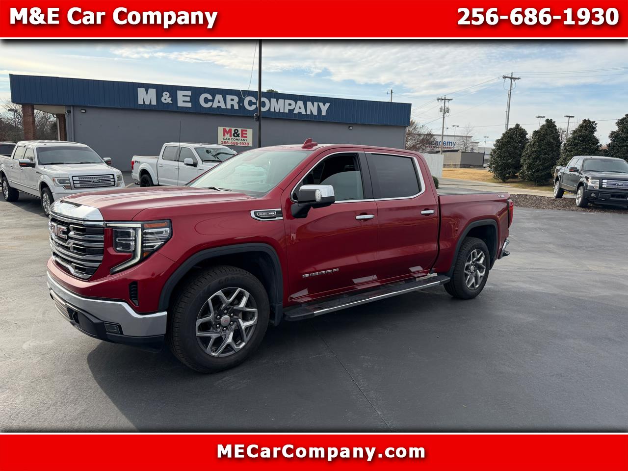 2023 GMC Sierra 1500 SLT Crew Cab 4WD