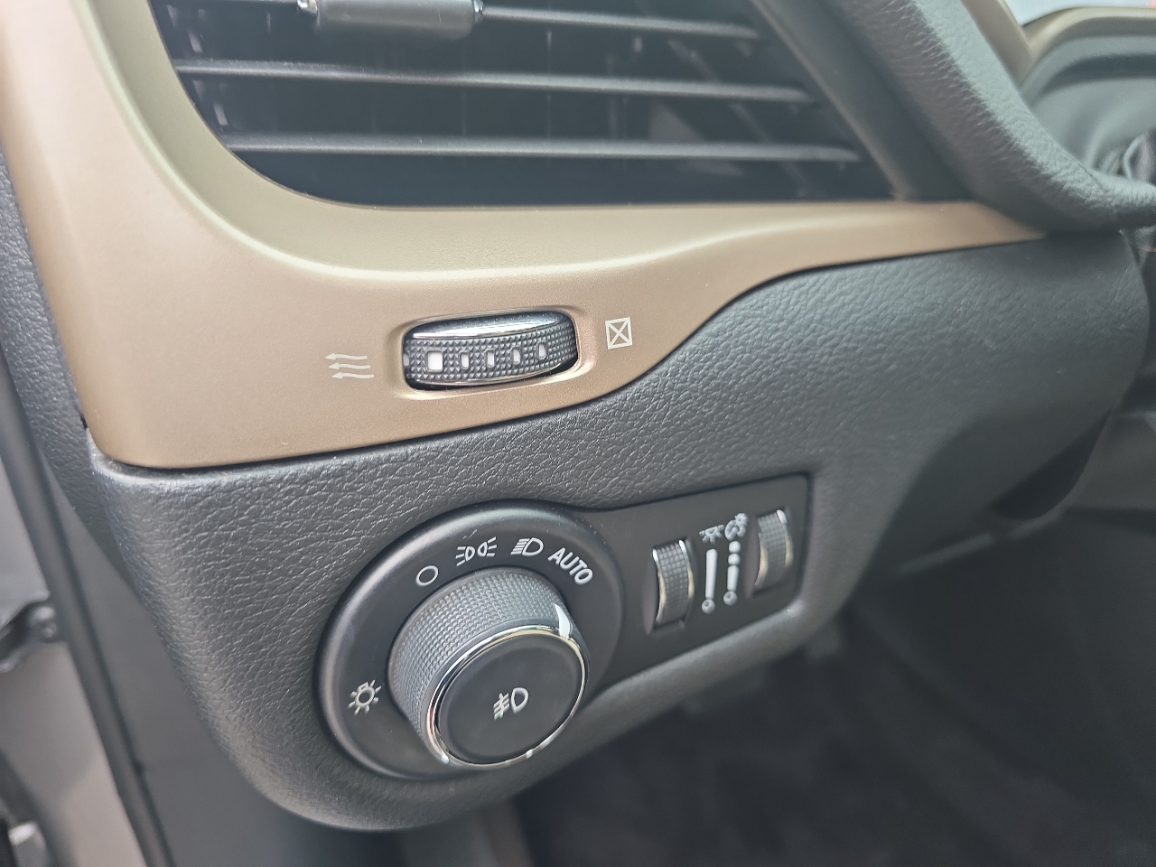 Jeep Cherokee 75th Anniversary Edition FWD *Ltd Avail* 2016