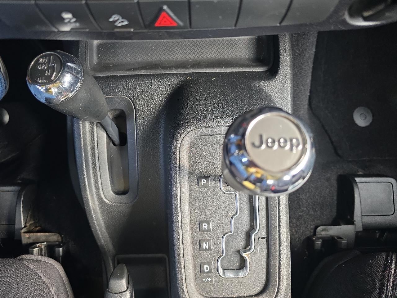 Jeep Wrangler Sport 2014