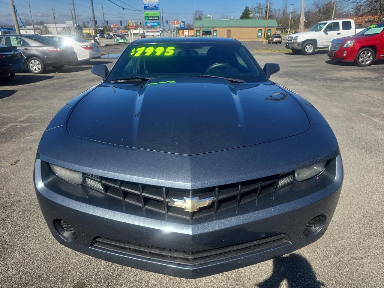 Chevrolet Camaro LS 2011