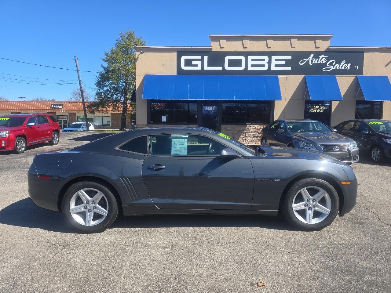 Chevrolet Camaro LS 2011