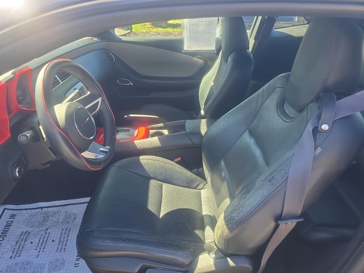 Chevrolet Camaro LS 2011