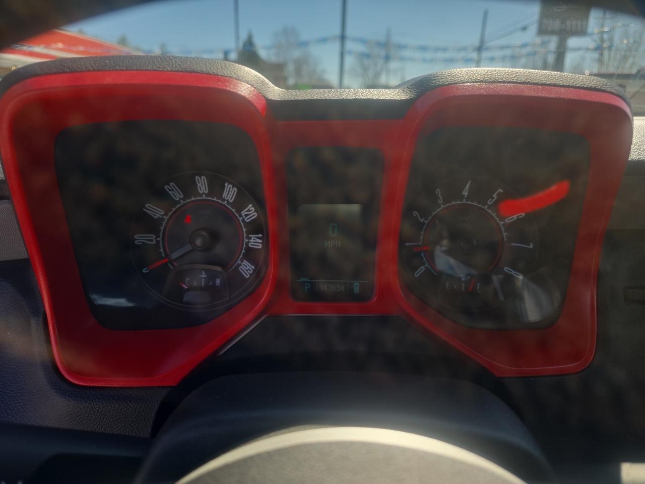 Chevrolet Camaro LS 2011