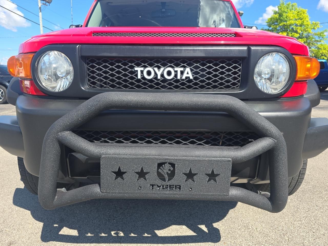 Toyota FJ Cruiser 4WD 2012