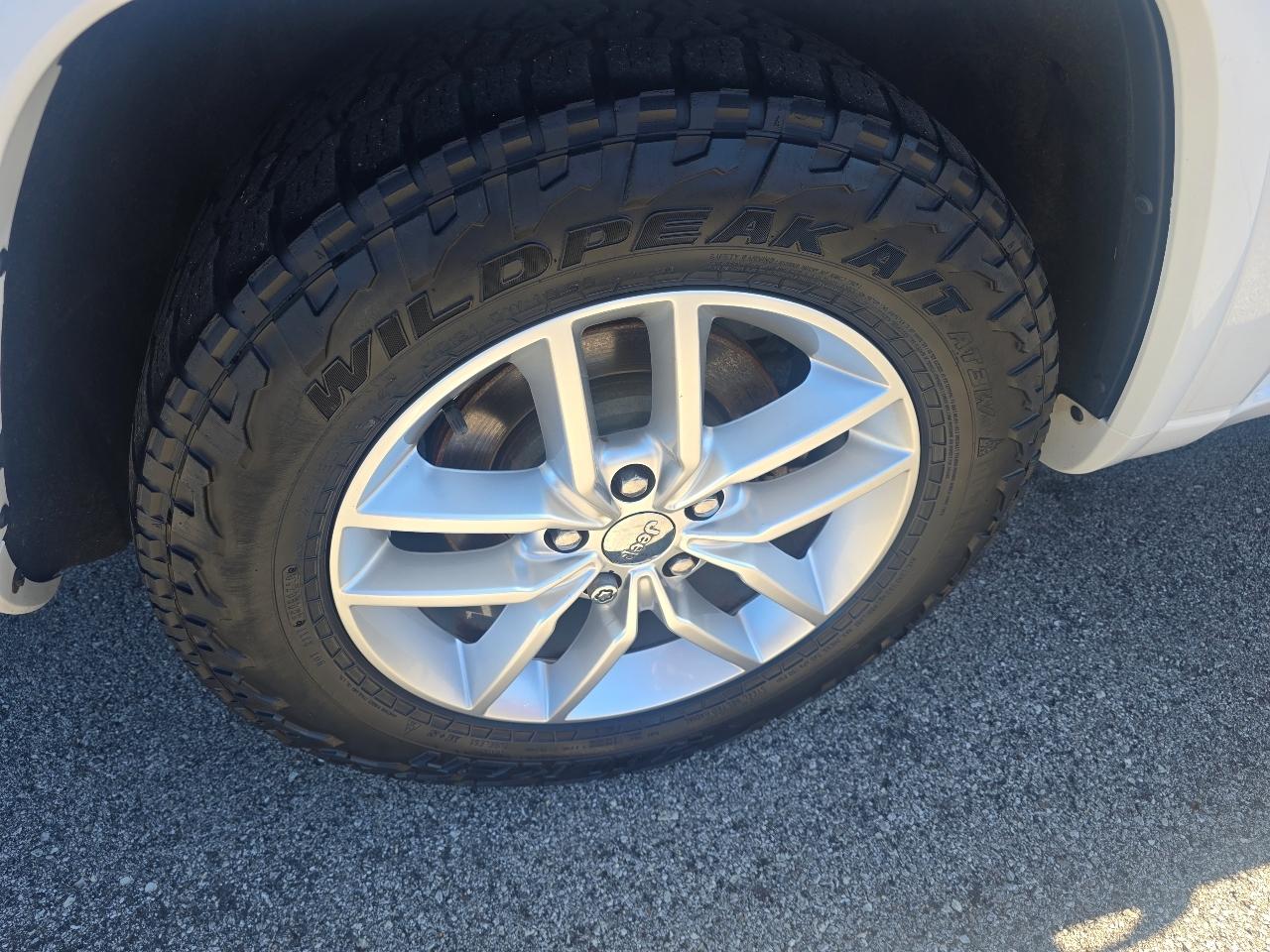 Jeep Grand Cherokee 4WD 4dr Overland 2017