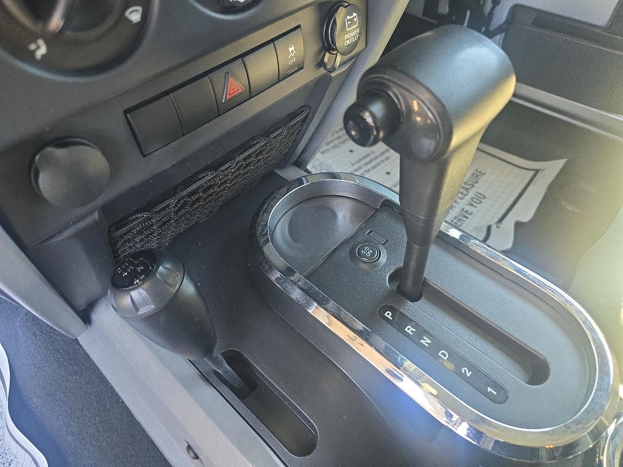 Jeep Wrangler Sahara 2010