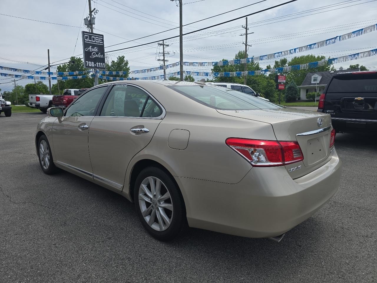 Lexus ES 350  2010