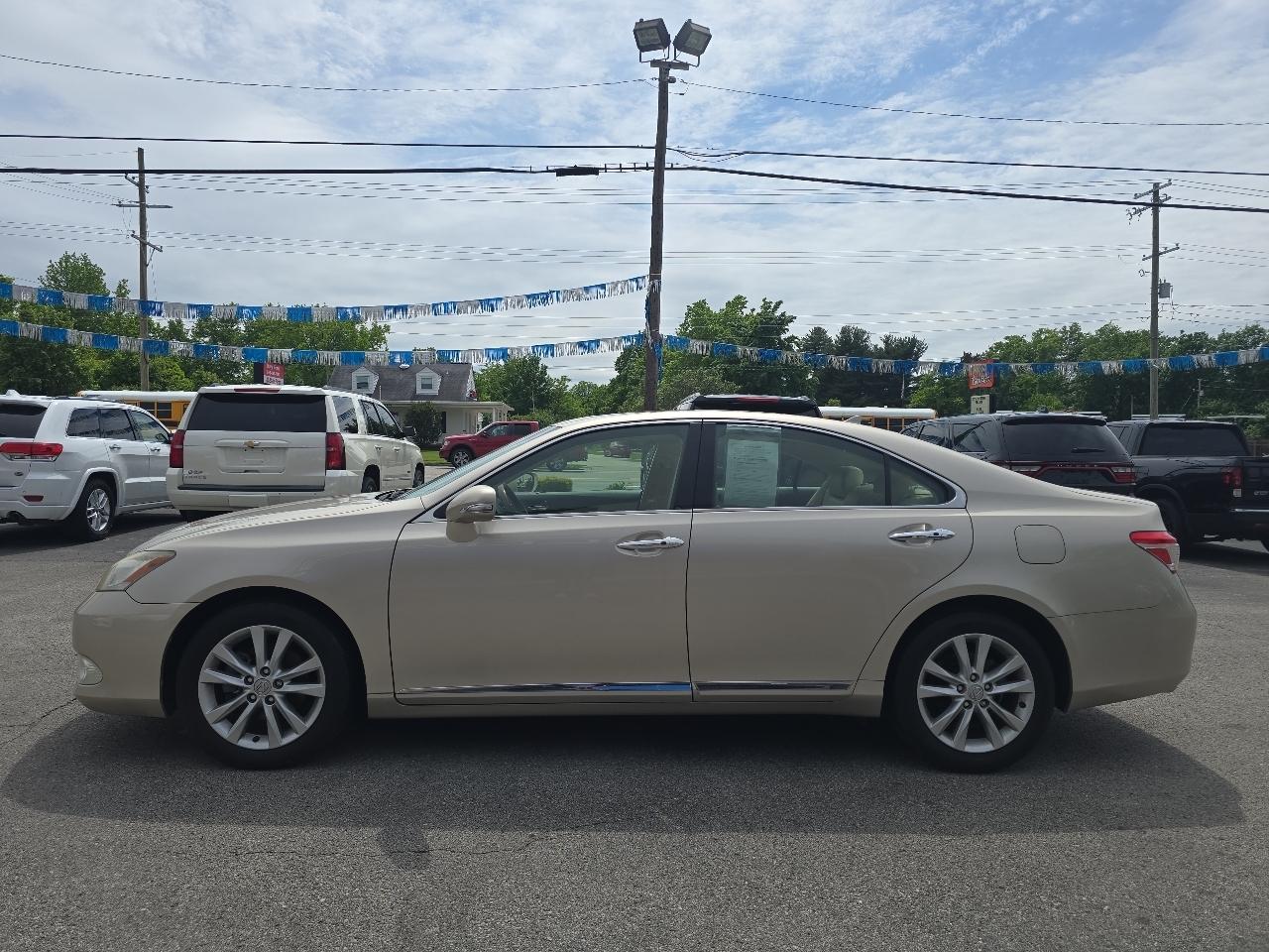 Lexus ES 350  2010