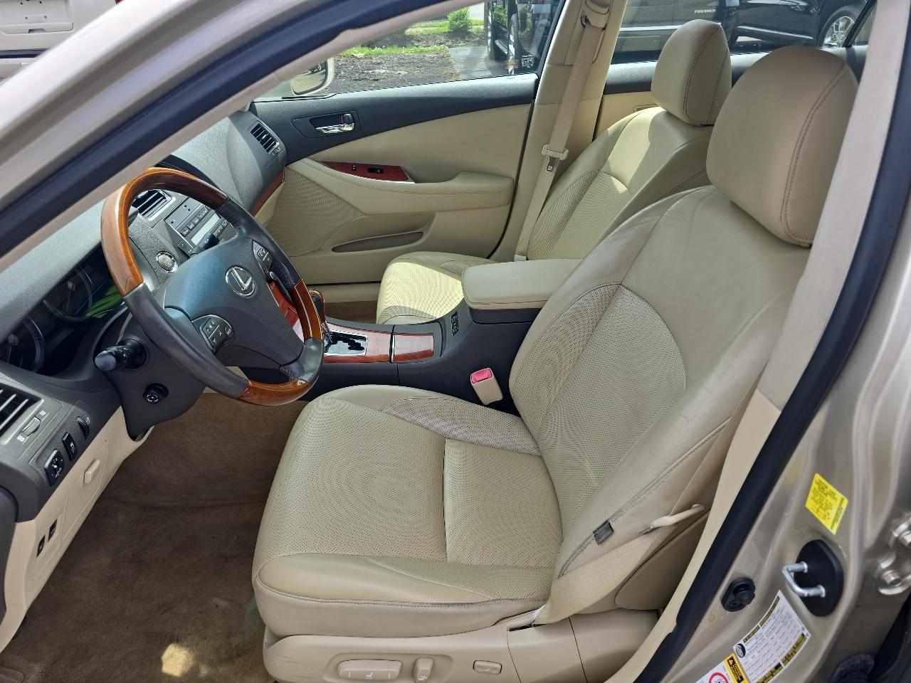 Lexus ES 350  2010