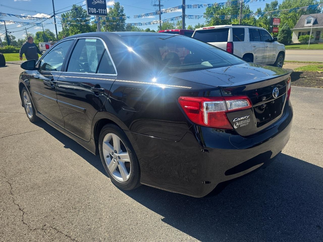 Toyota Camry SE 2014