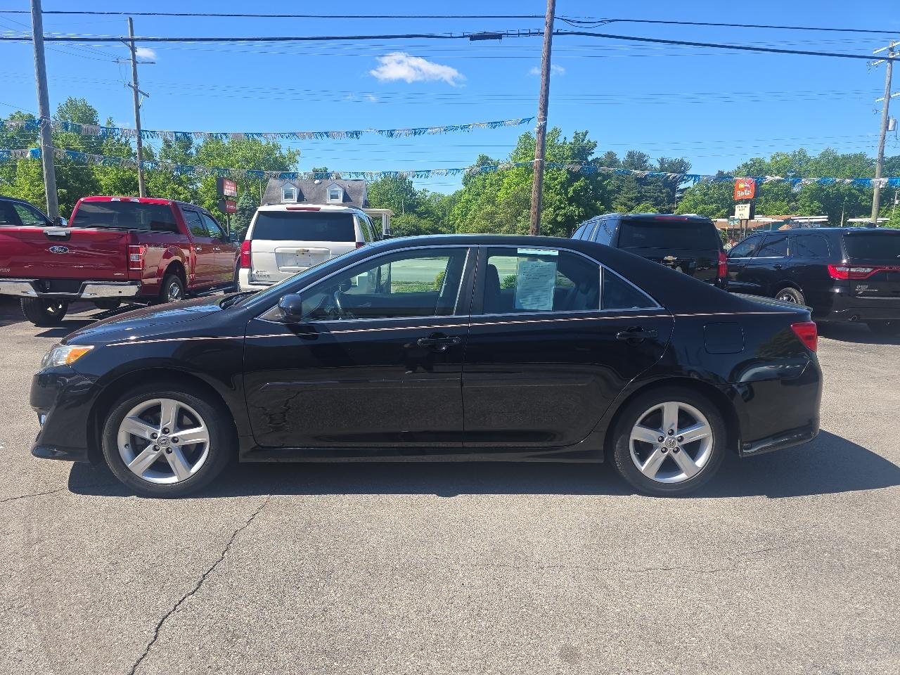 Toyota Camry SE 2014