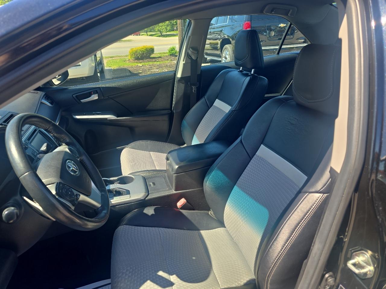 Toyota Camry SE 2014
