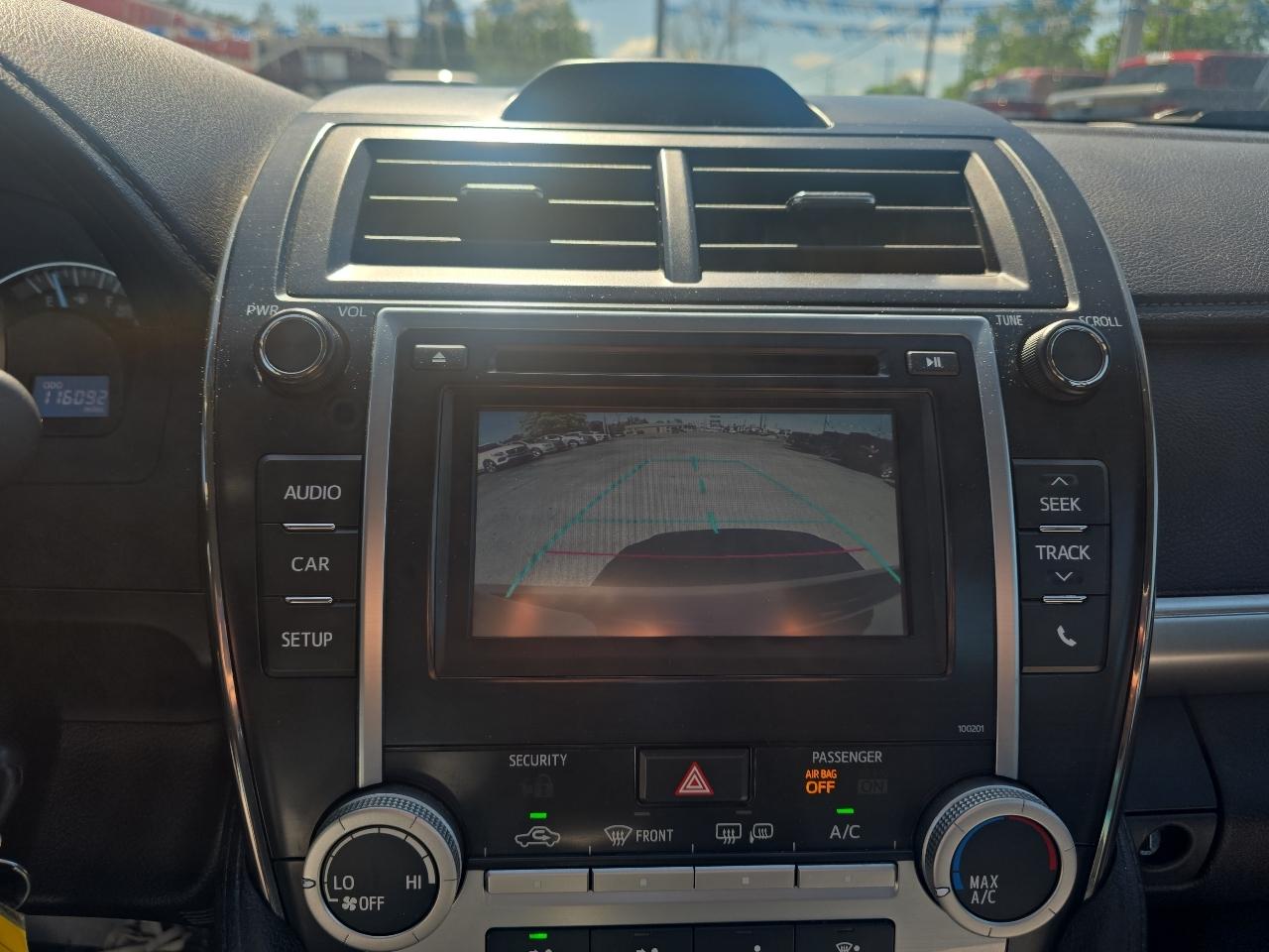 Toyota Camry SE 2014
