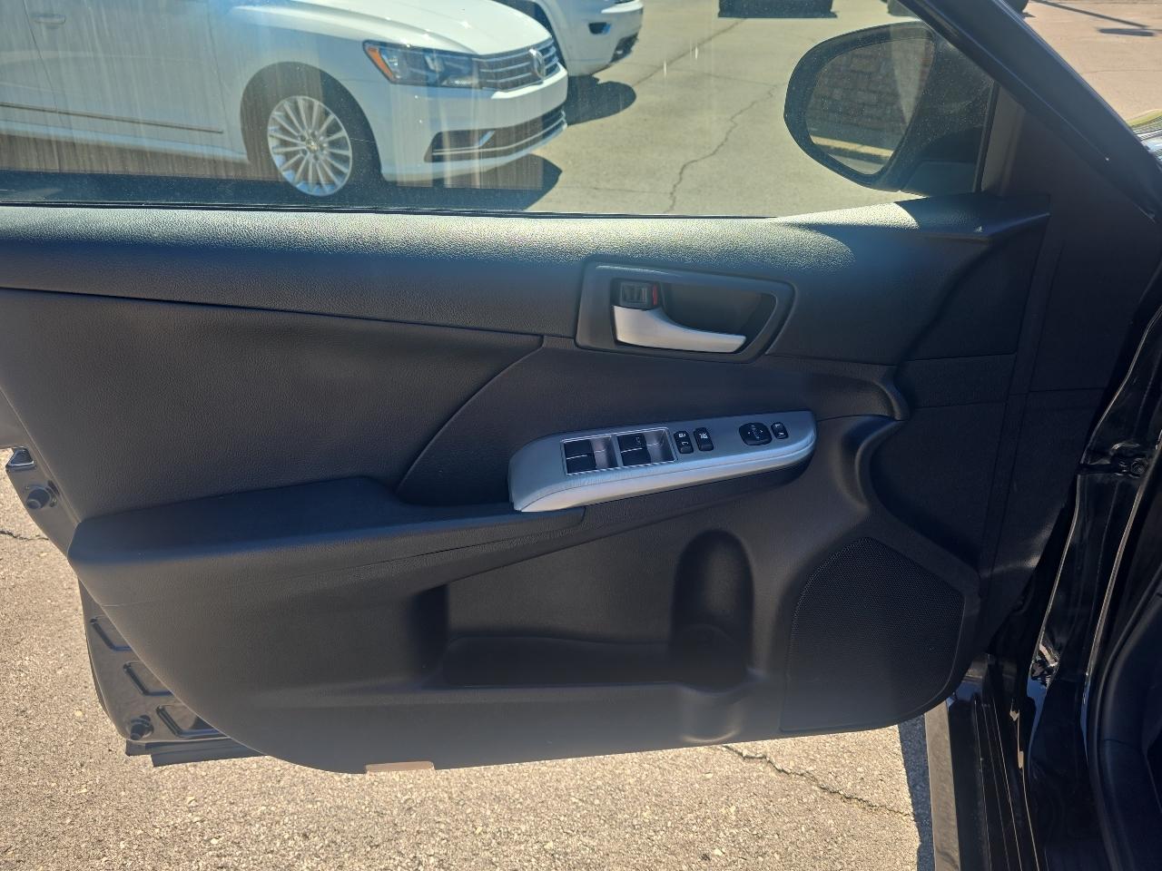 Toyota Camry SE 2014