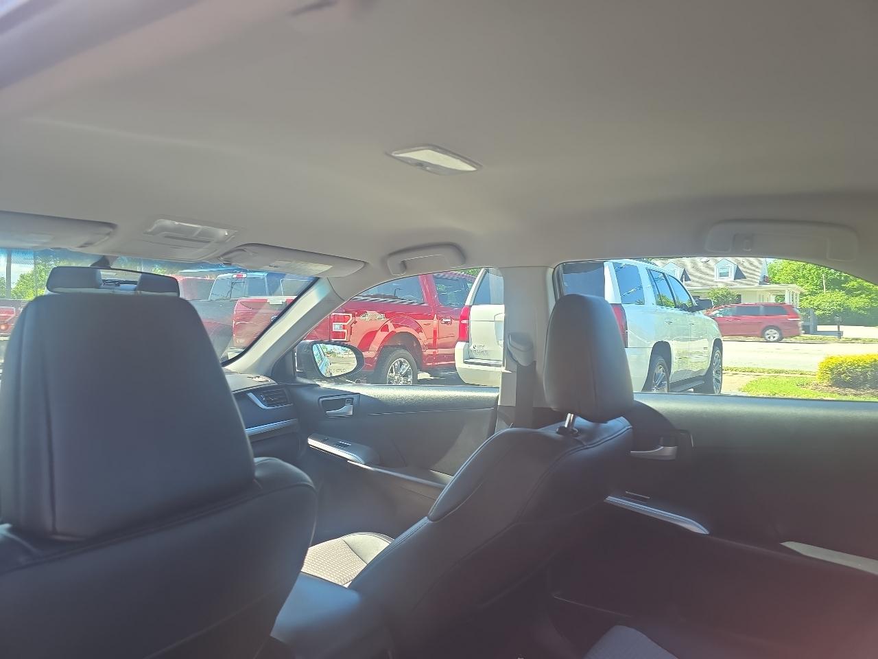 Toyota Camry SE 2014