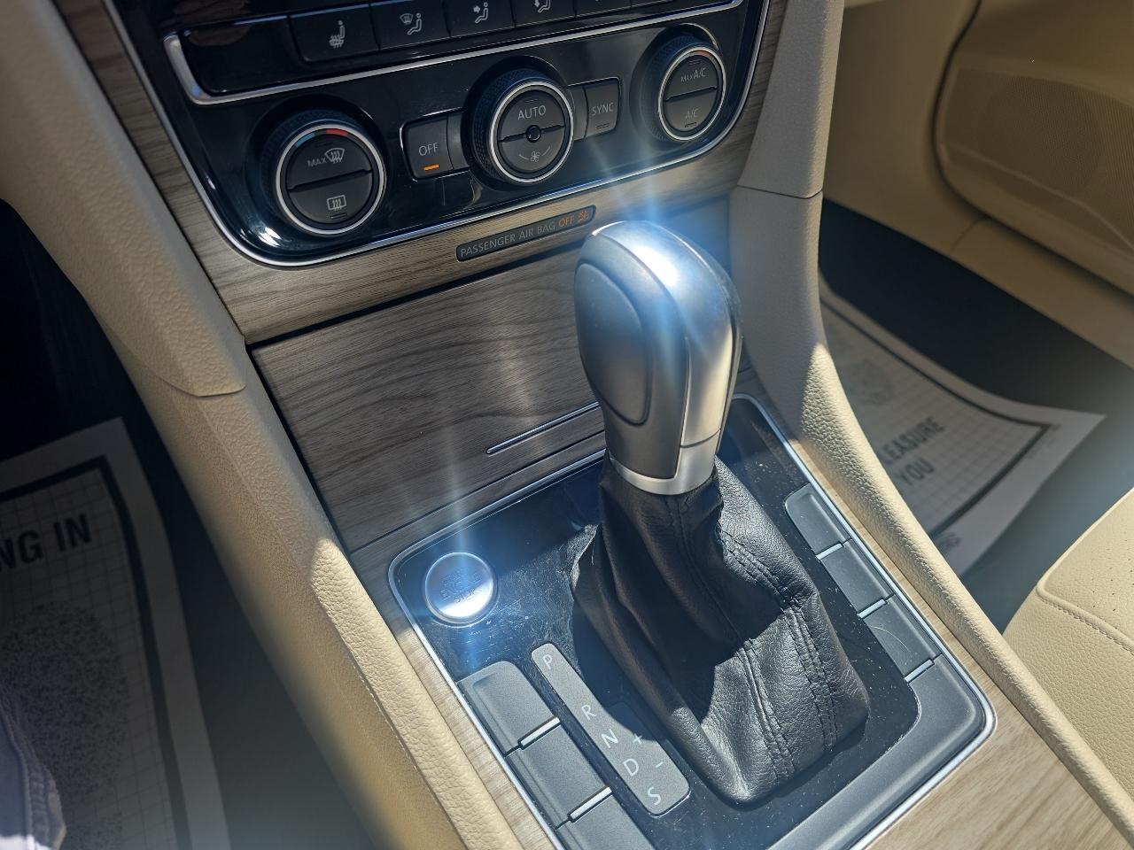 Volkswagen Passat SE 2017