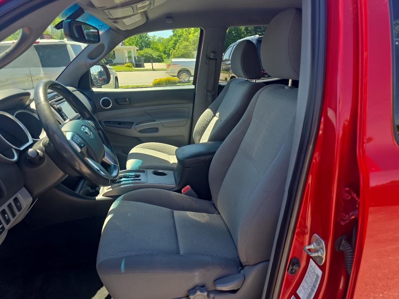 Toyota Tacoma  2012