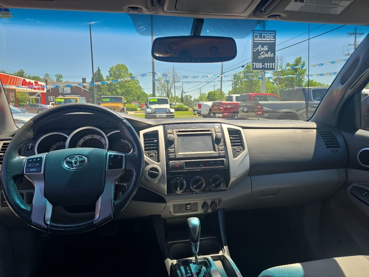 Toyota Tacoma  2012