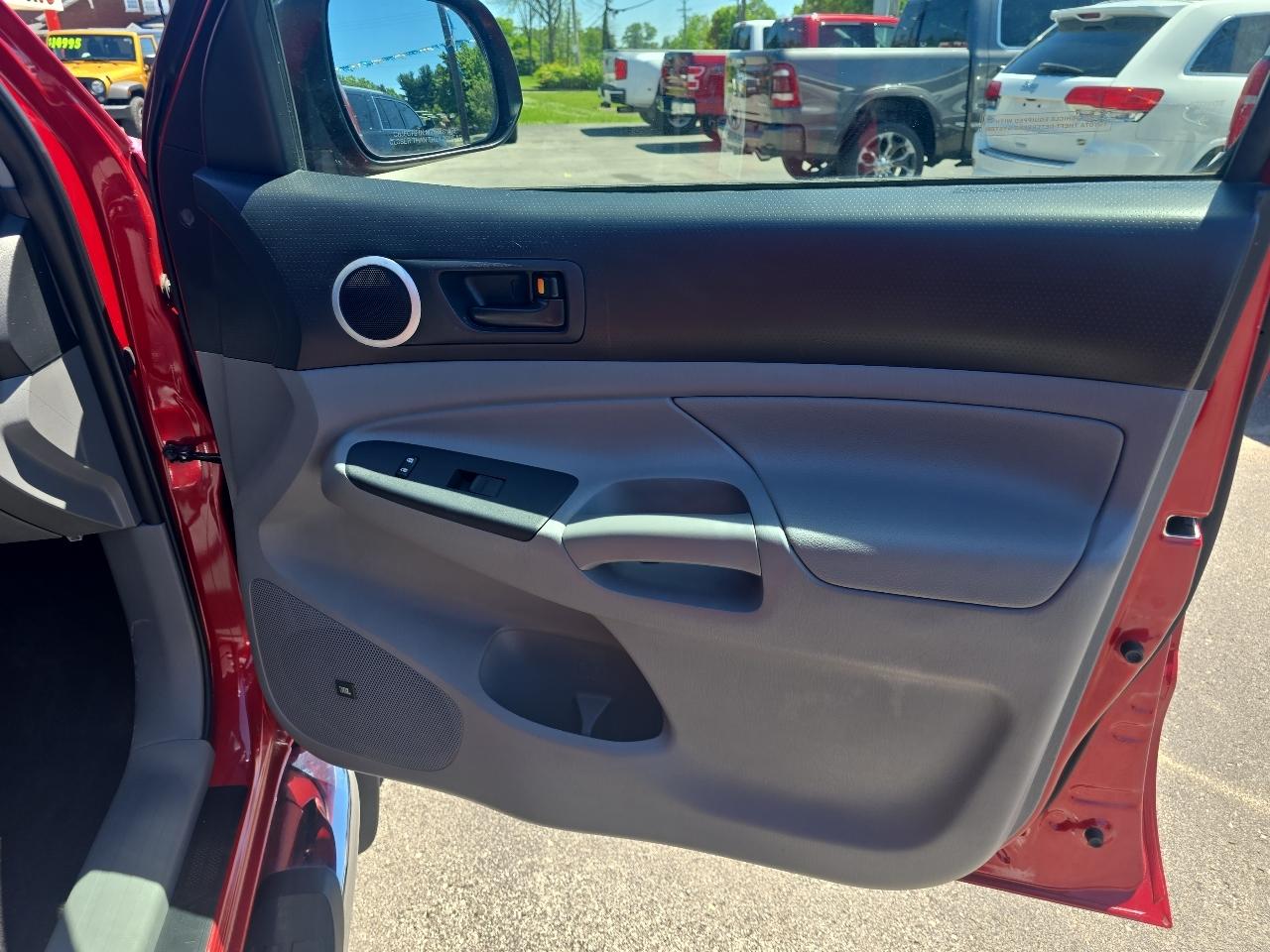Toyota Tacoma  2012