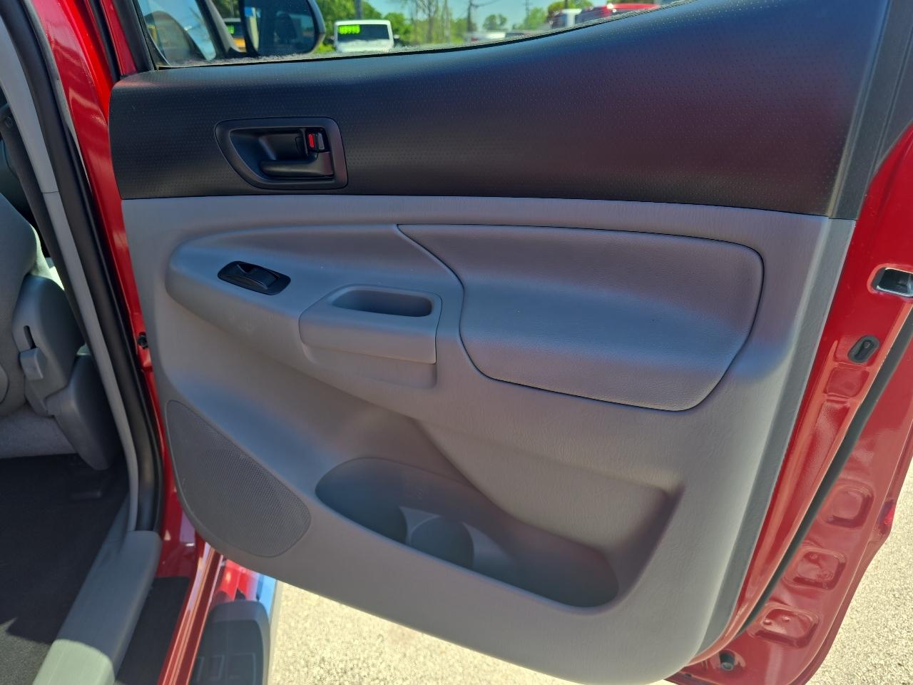 Toyota Tacoma  2012