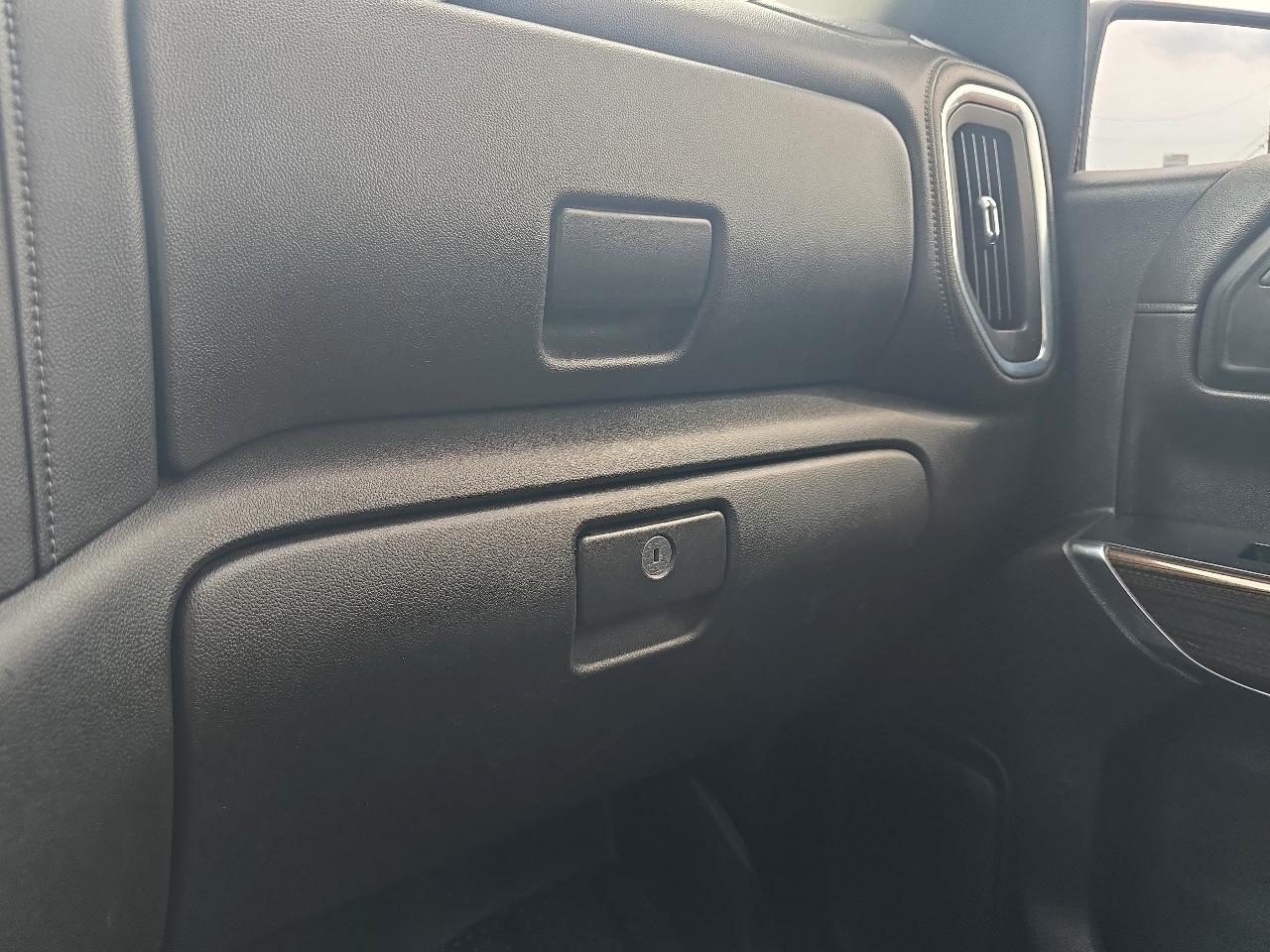 Chevrolet Silverado 1500  2019