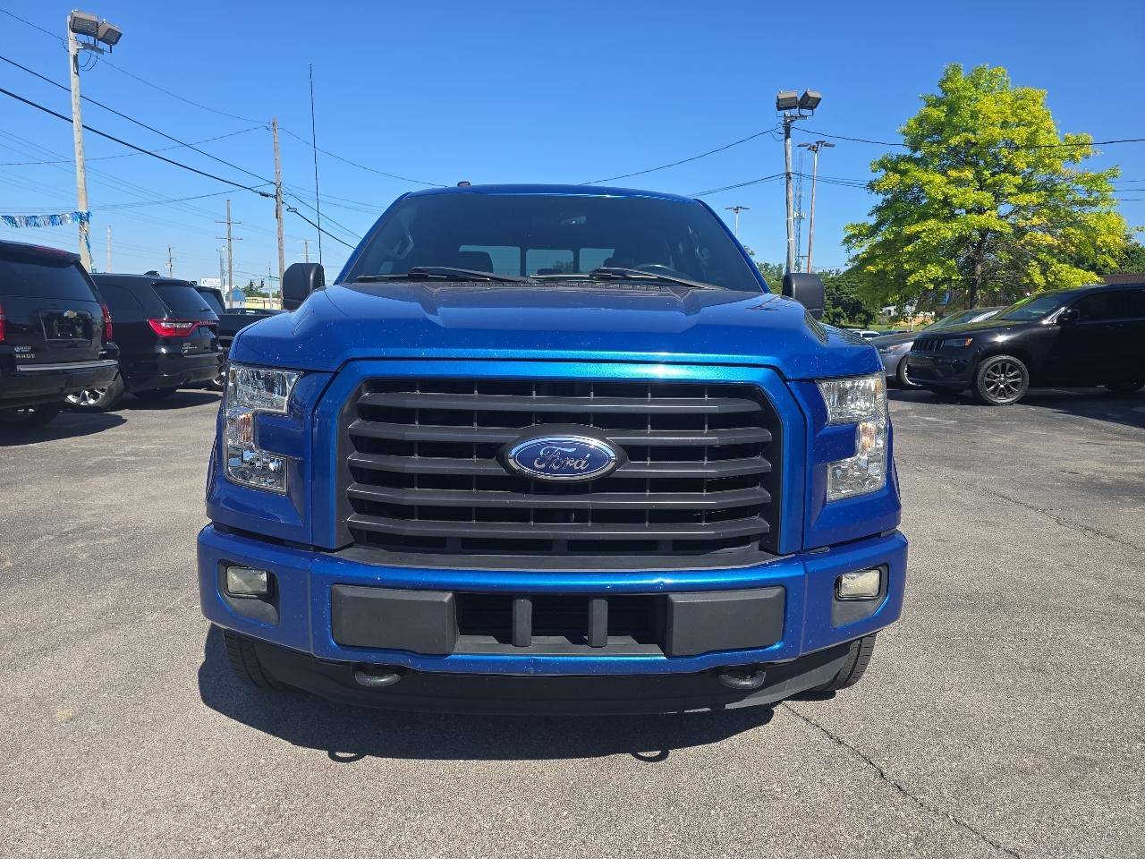 Ford F-150 4WD SuperCrew 145" XLT 2016