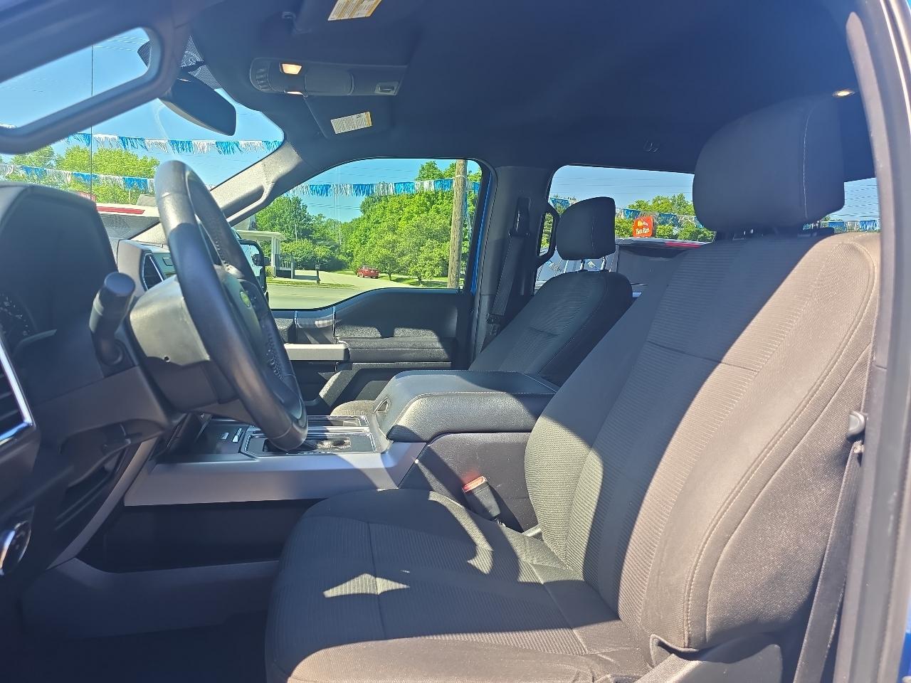 Ford F-150 4WD SuperCrew 145" XLT 2016