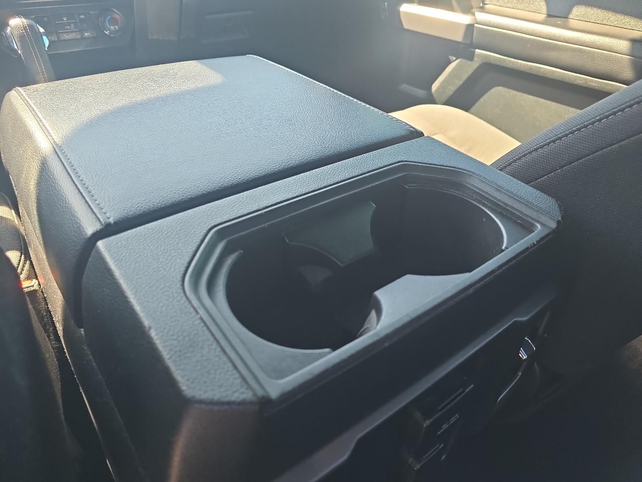 Ford F-150 4WD SuperCrew 145" XLT 2016
