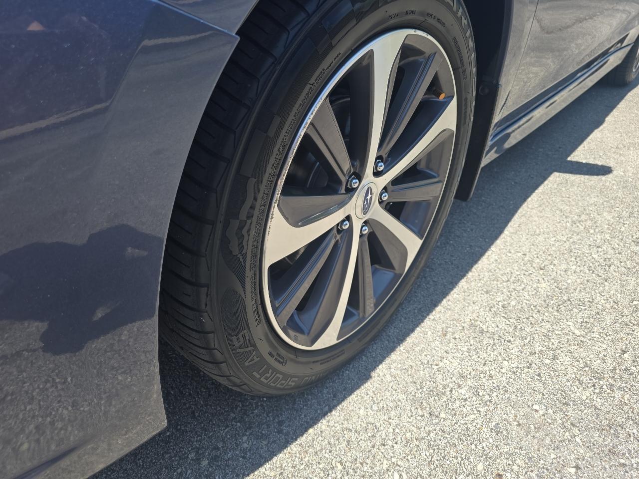 Subaru Legacy 2.5i Limited 2015