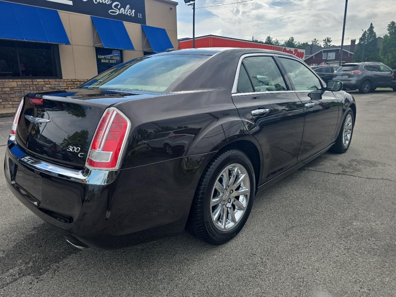 Chrysler 300 300C RWD 2013