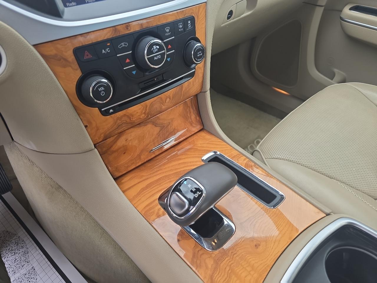 Chrysler 300 300C RWD 2013