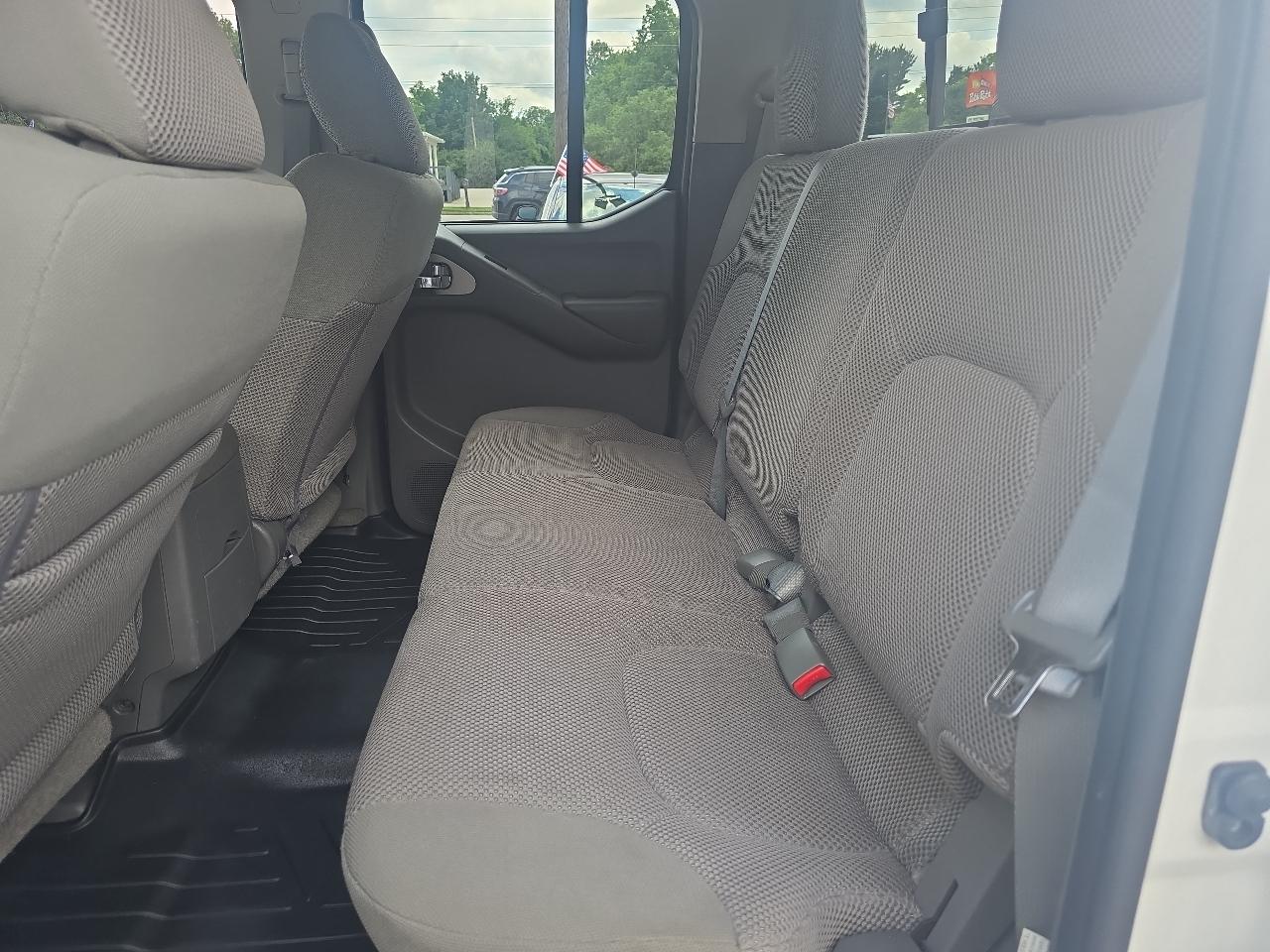 Nissan Frontier  2016