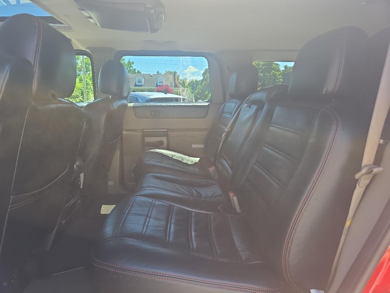 HUMMER H2 4WD 4dr SUV 2004