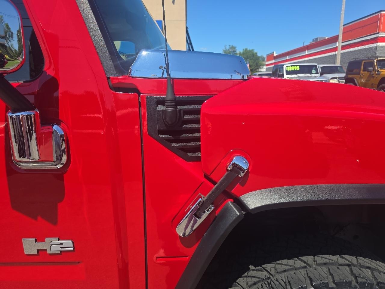 HUMMER H2 4WD 4dr SUV 2004