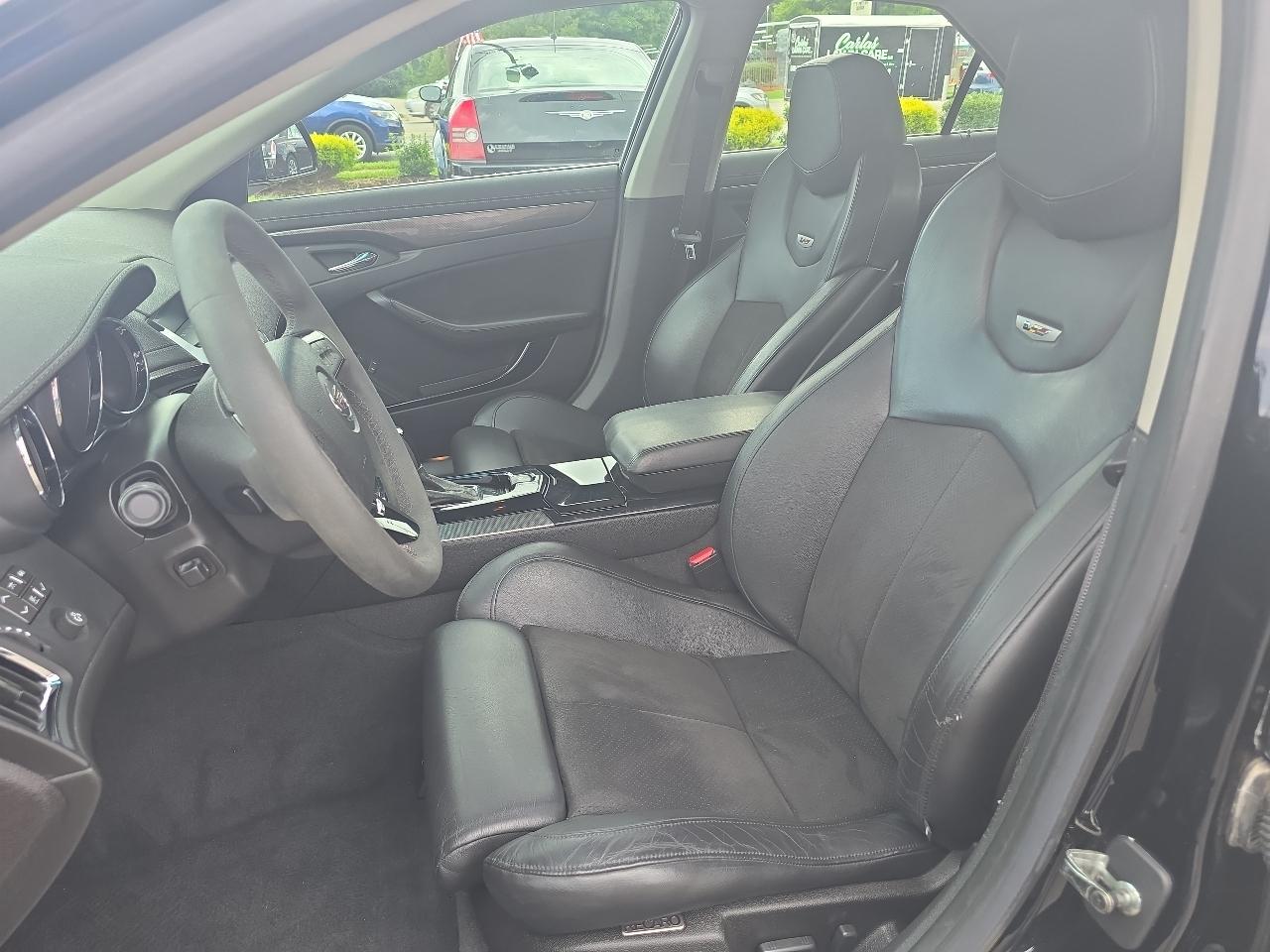 Cadillac CTS V Sedan 2009