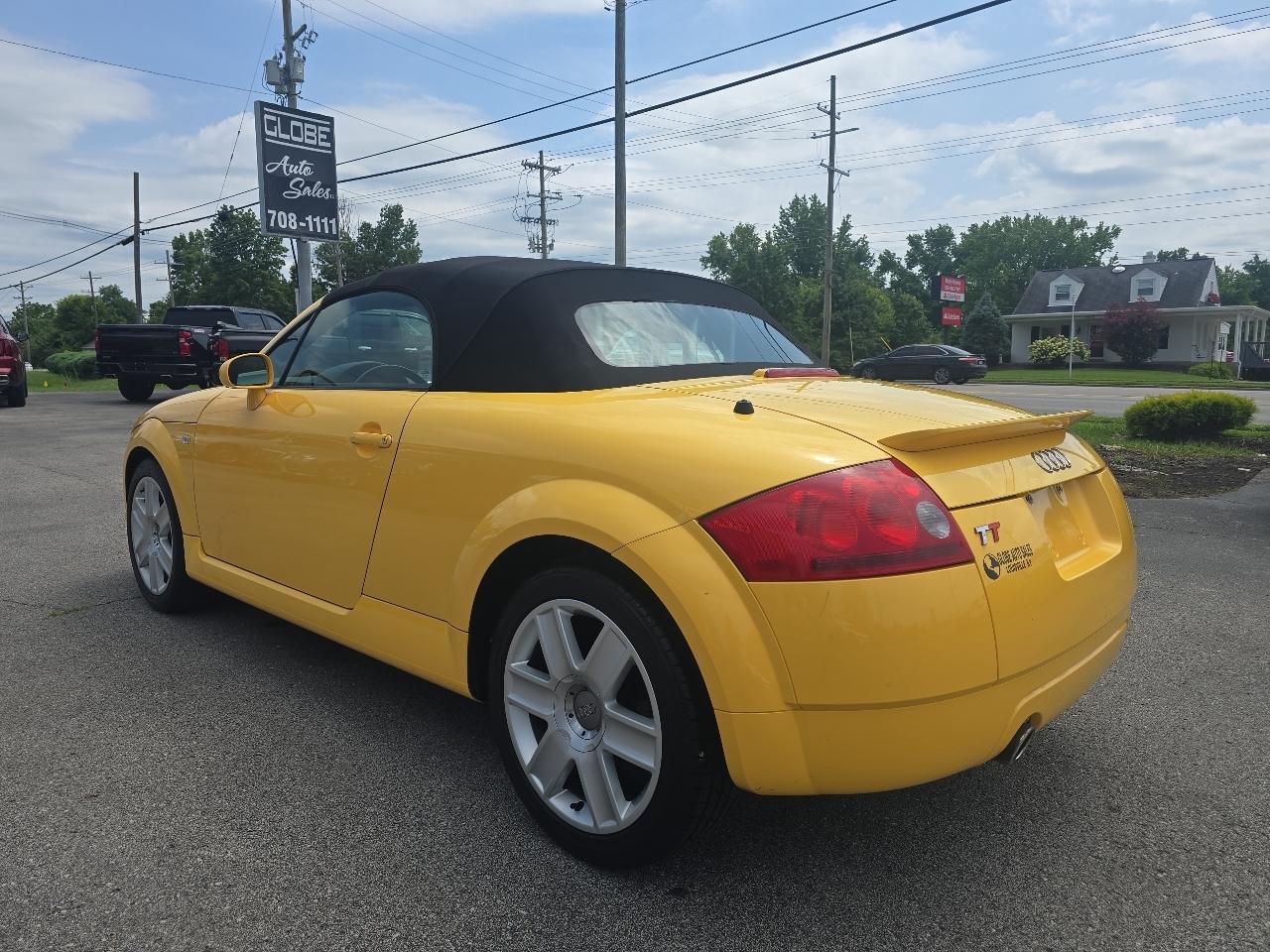 Audi TT 2dr Cpe 2004