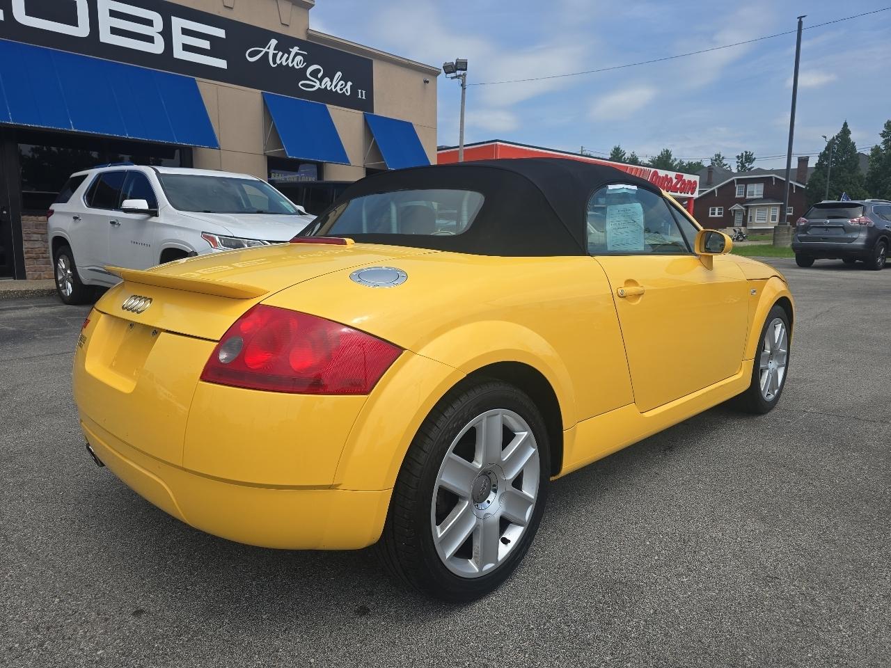 Audi TT 2dr Cpe 2004
