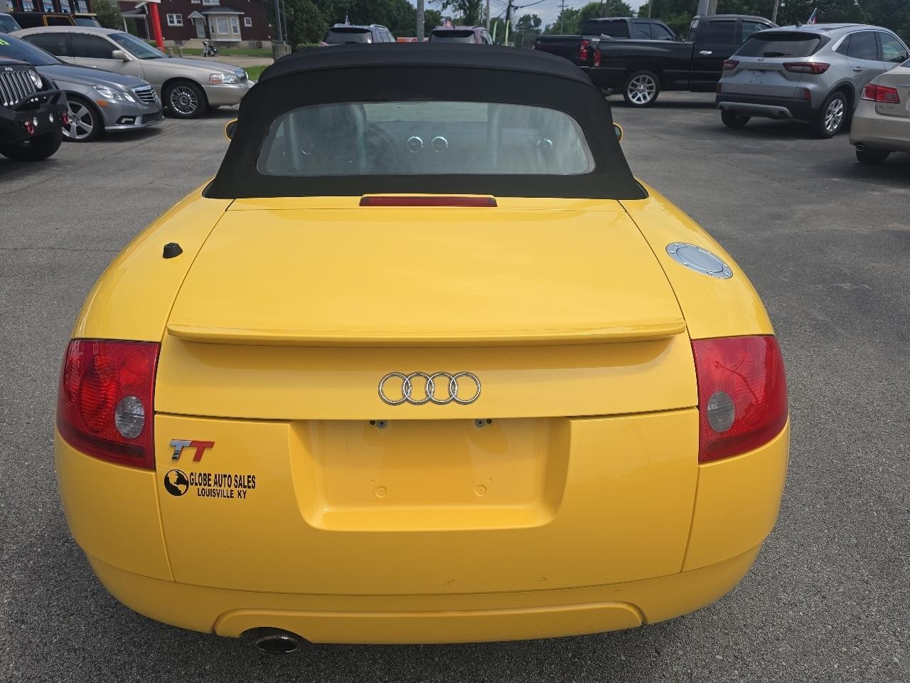 Audi TT 2dr Cpe 2004