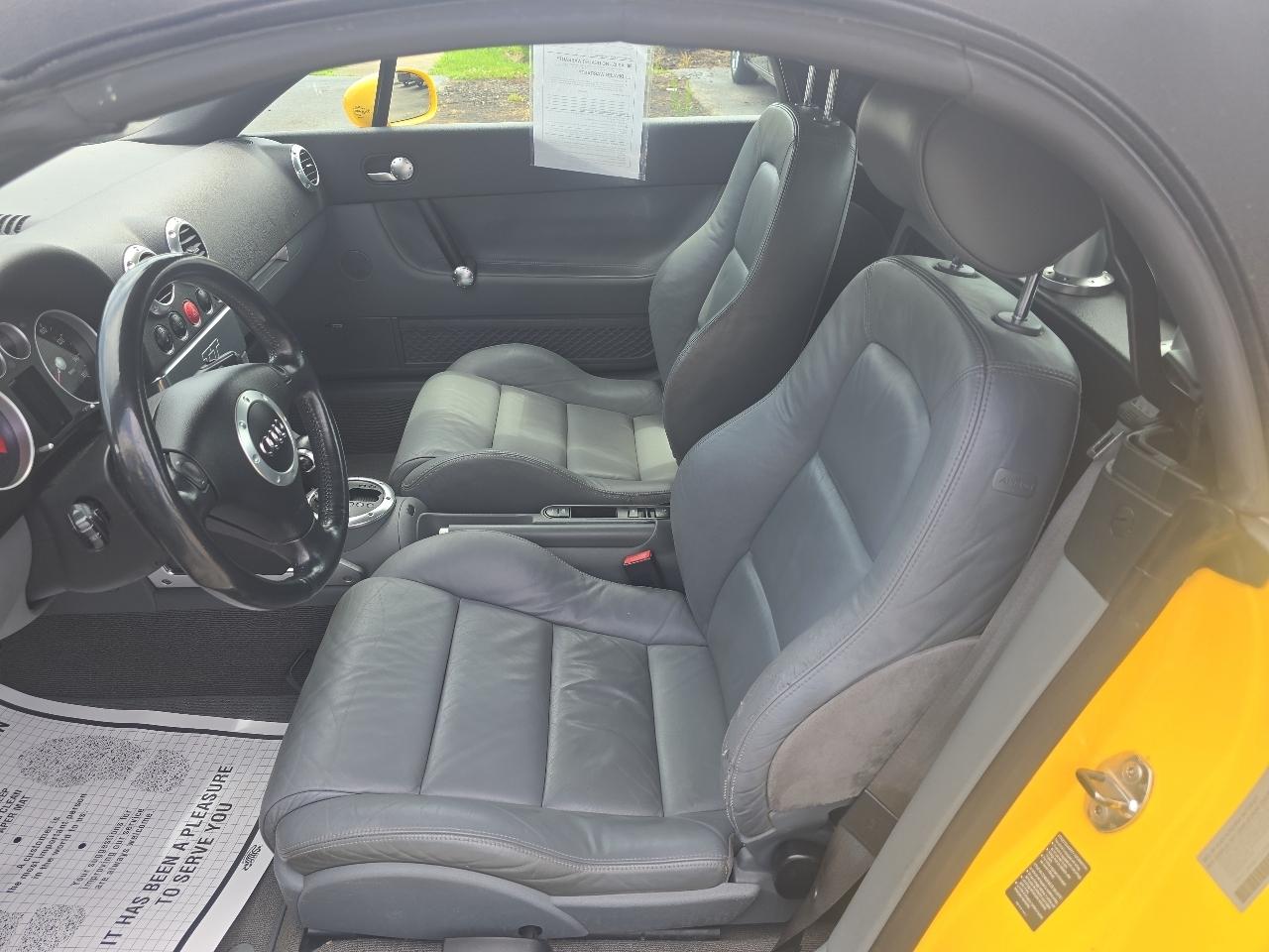 Audi TT 2dr Cpe 2004