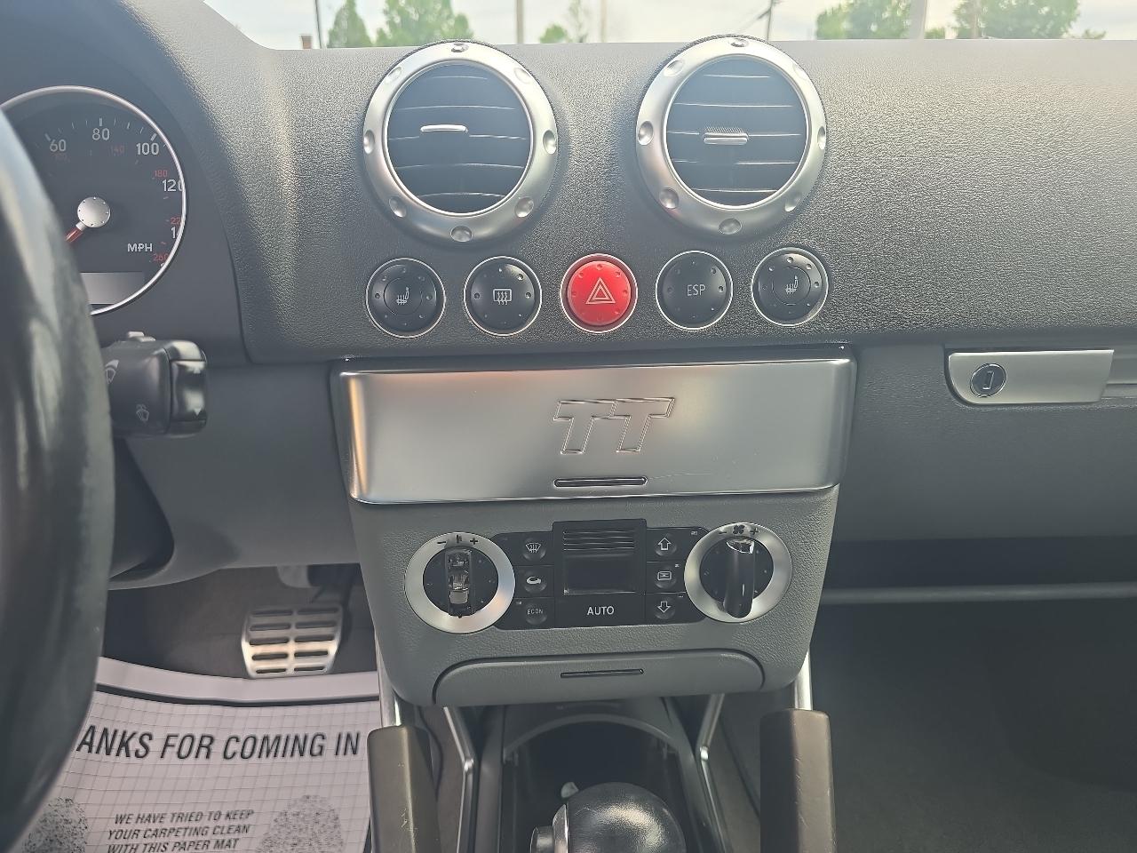 Audi TT 2dr Cpe 2004