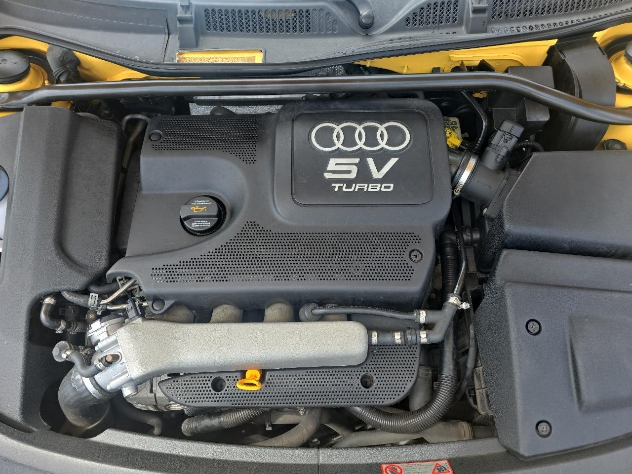 Audi TT 2dr Cpe 2004