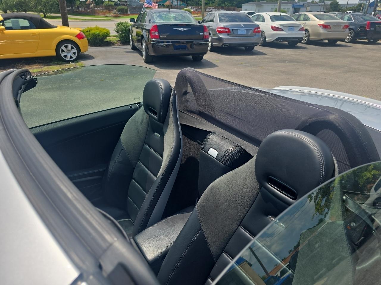 Mercedes-Benz SLK  2005