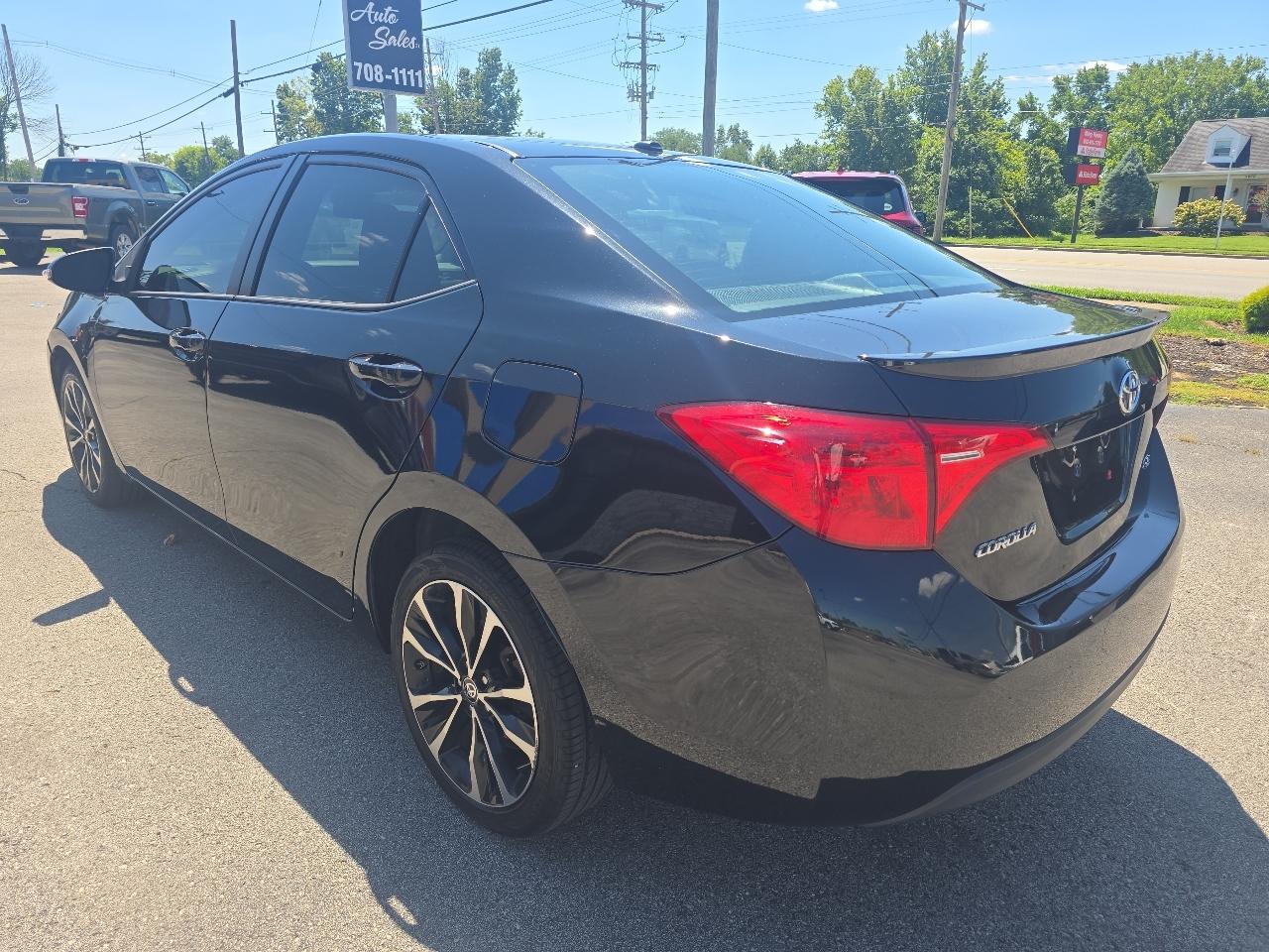 Toyota Corolla L 2019