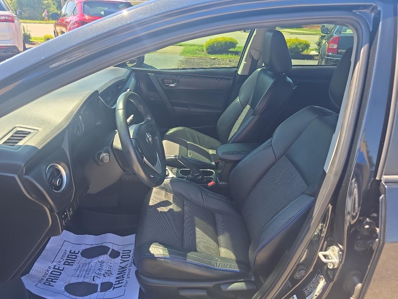 Toyota Corolla L 2019