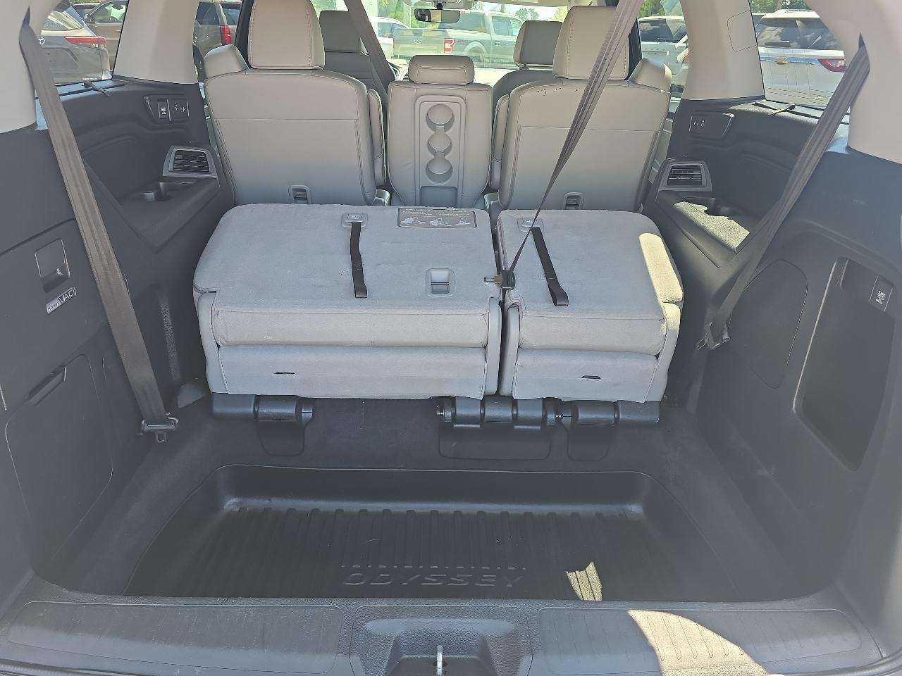 Honda Odyssey Elite 2019