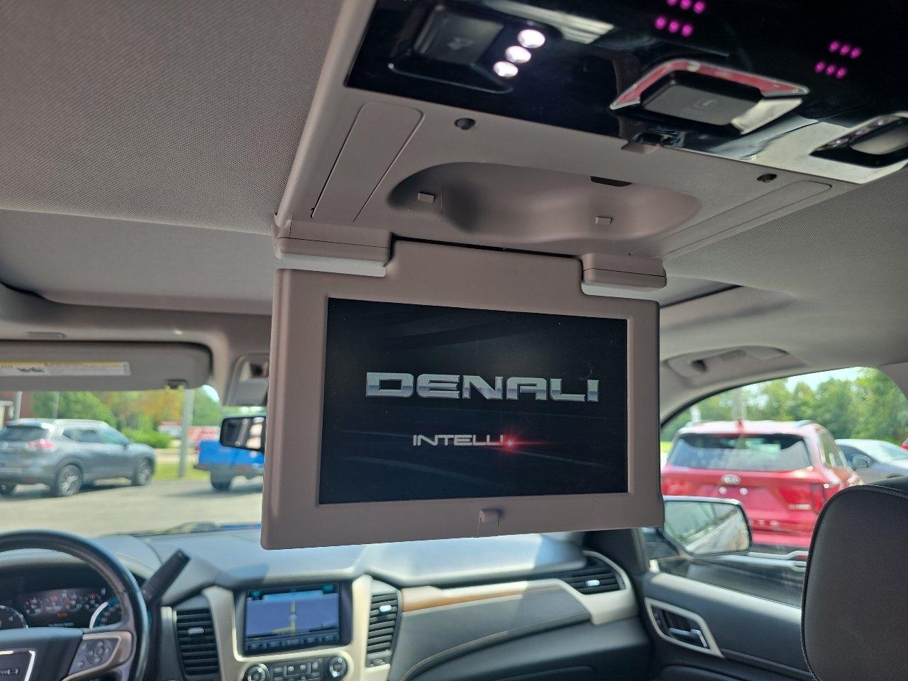 GMC Yukon XL Denali 2020