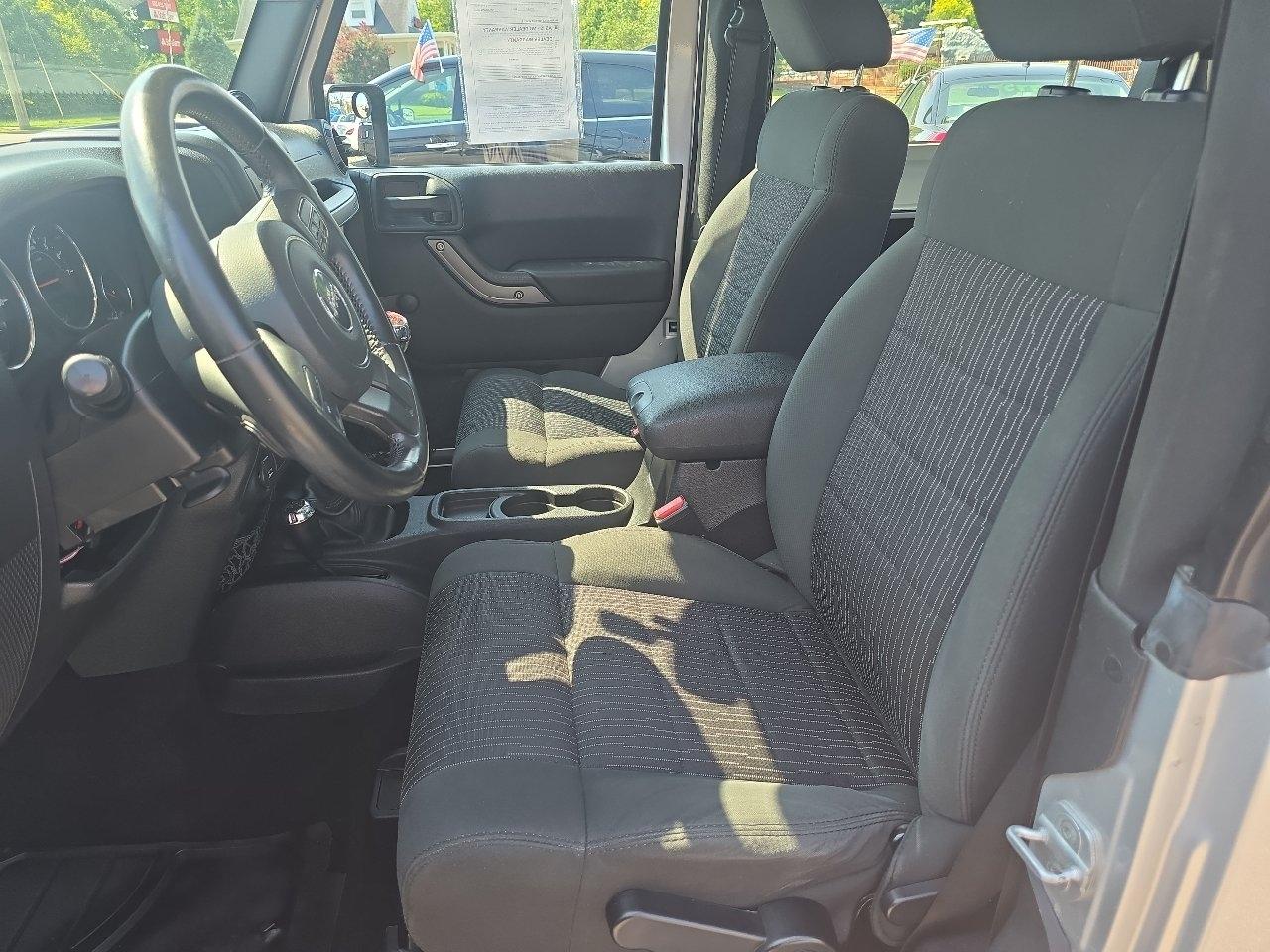 Jeep Wrangler  2012