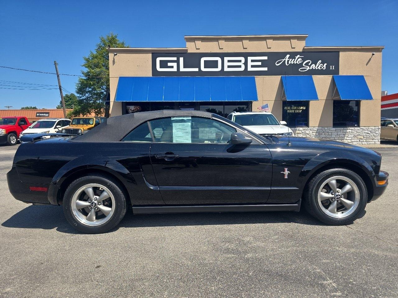 Ford Mustang Convertible 2006