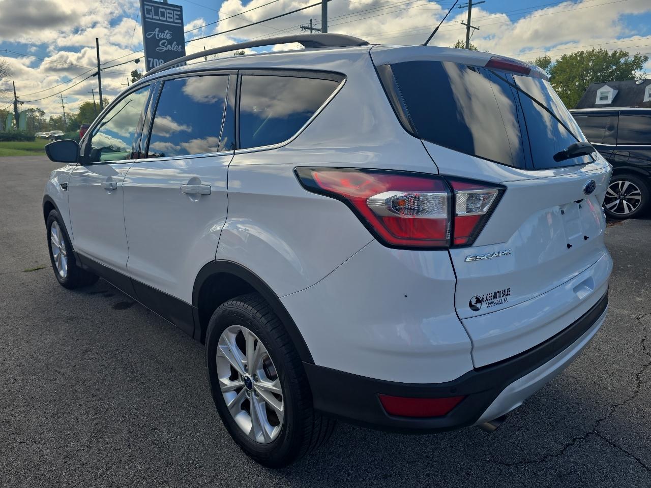 Ford Escape  2017
